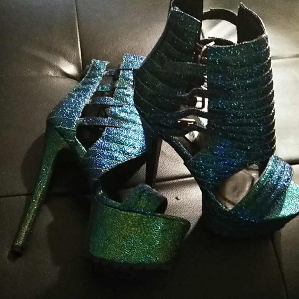 Steve Madden Mermaids